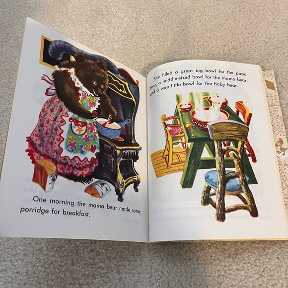 The Three Bears Vintage Little Golden Book - Picture 4 of 6